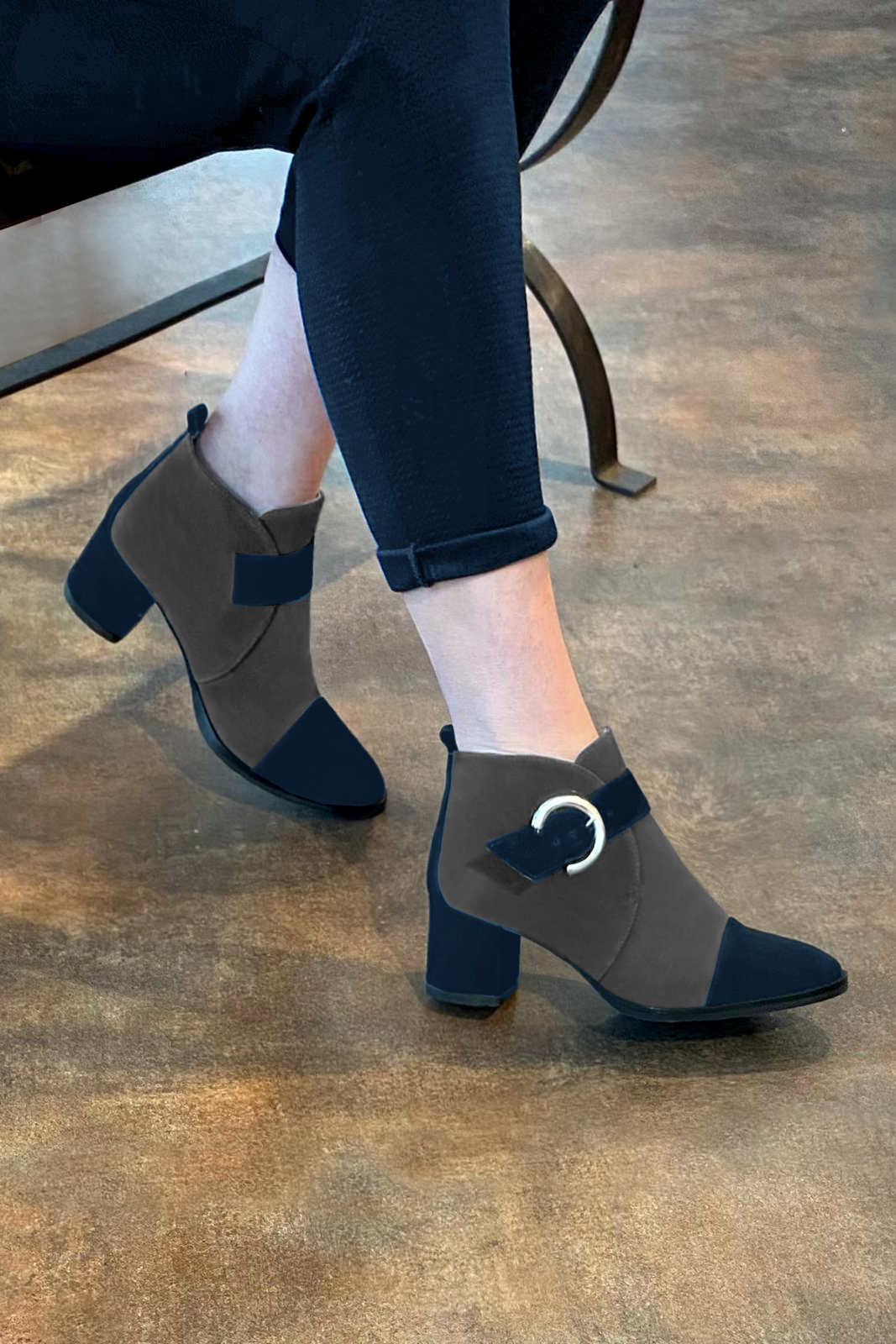 Navy blue and dark grey women's ankle boots with buckles at the front. Round toe. Medium block heels. Worn view - Florence KOOIJMAN